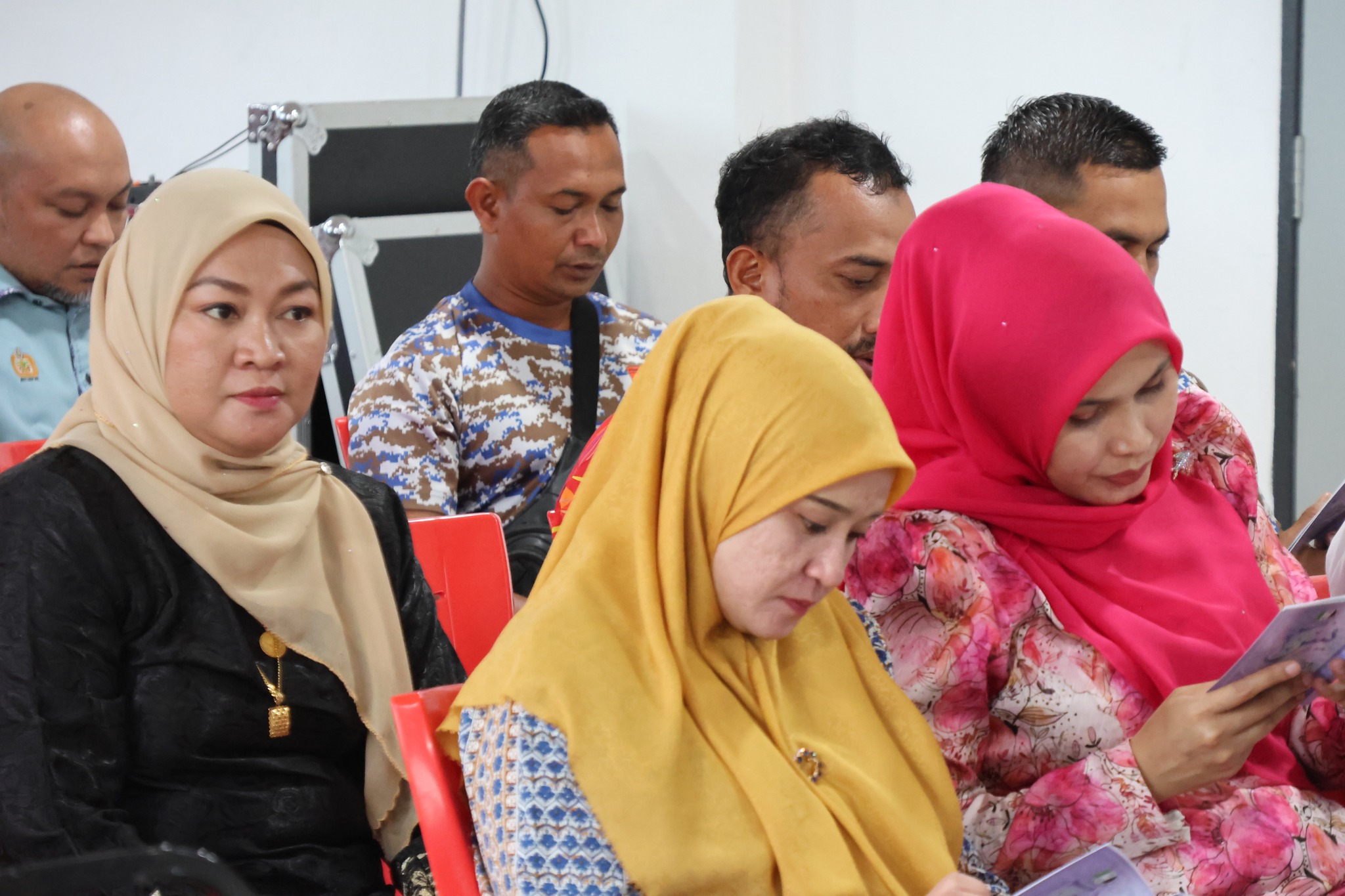 MAJLIS 13