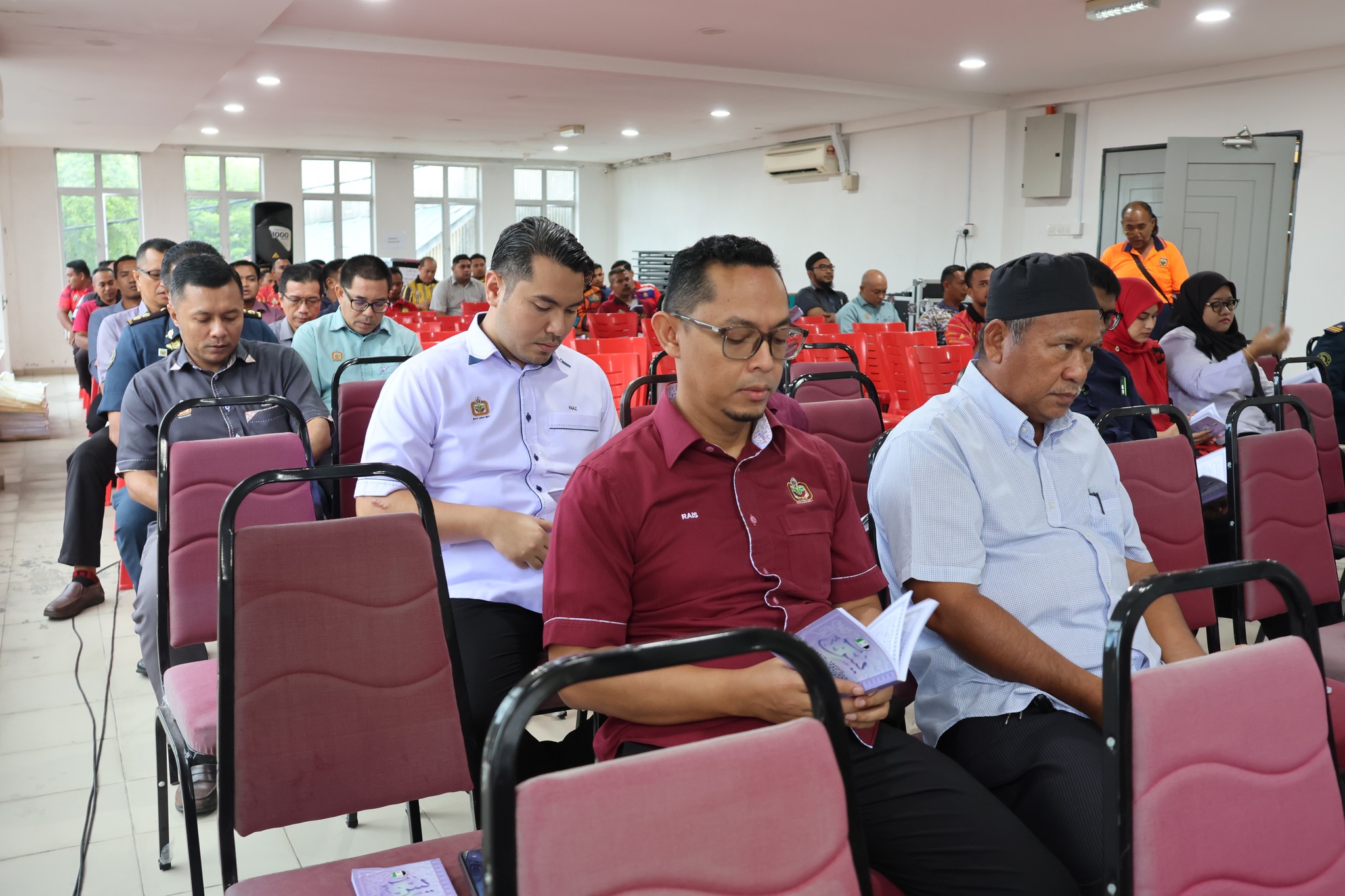 MAJLIS 4