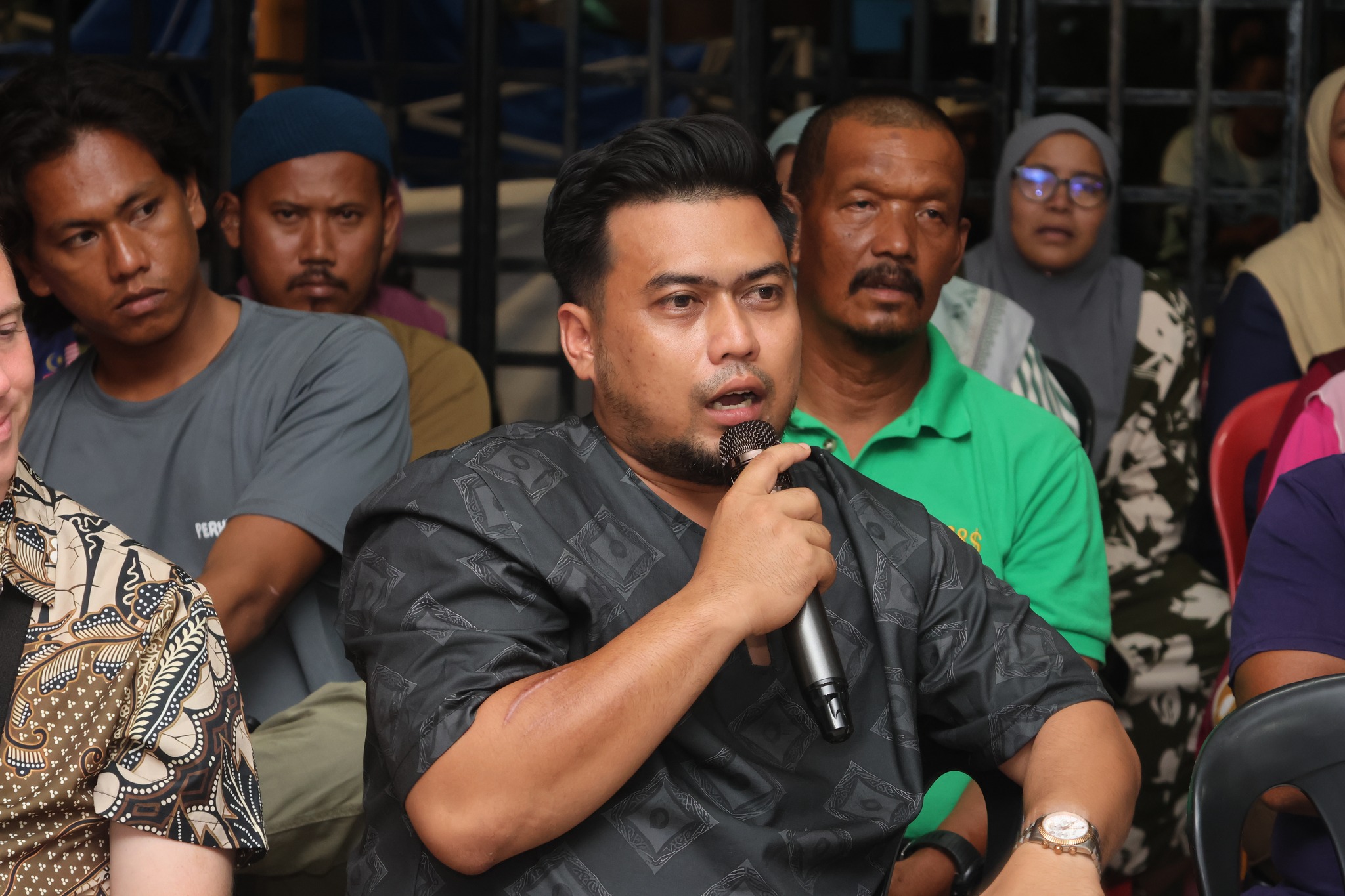 SESI LIBAT URUS 9