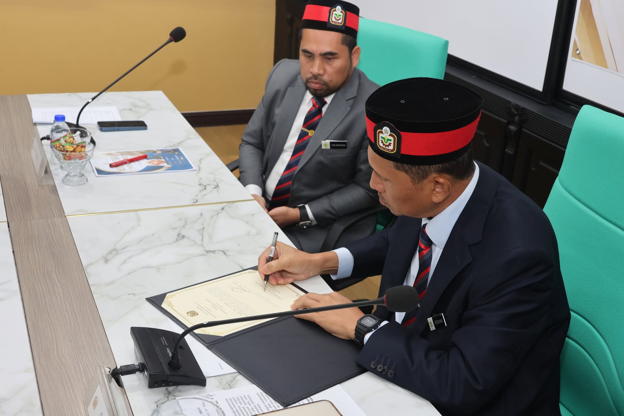 AHLI MAJLIS 11