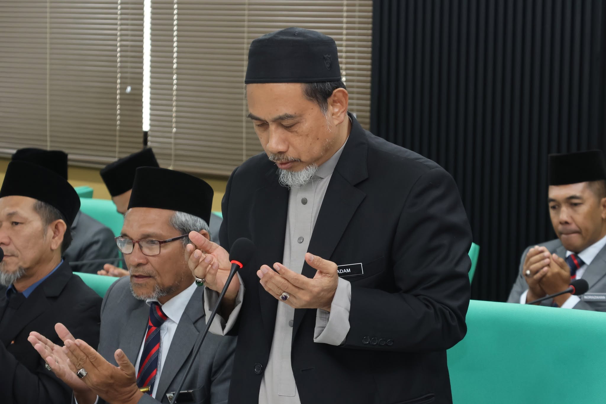 AHLI MAJLIS 2