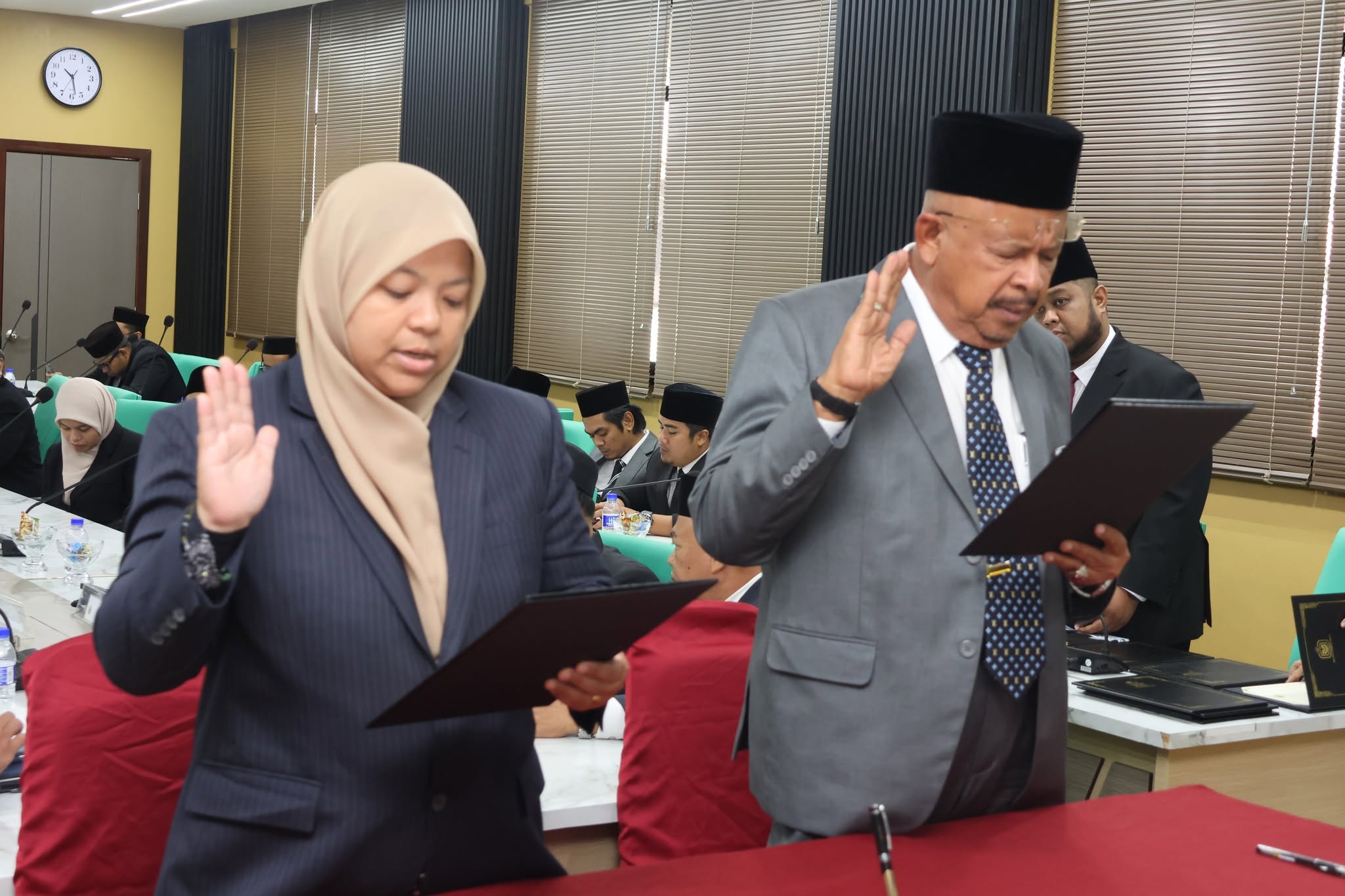 AHLI MAJLIS 32
