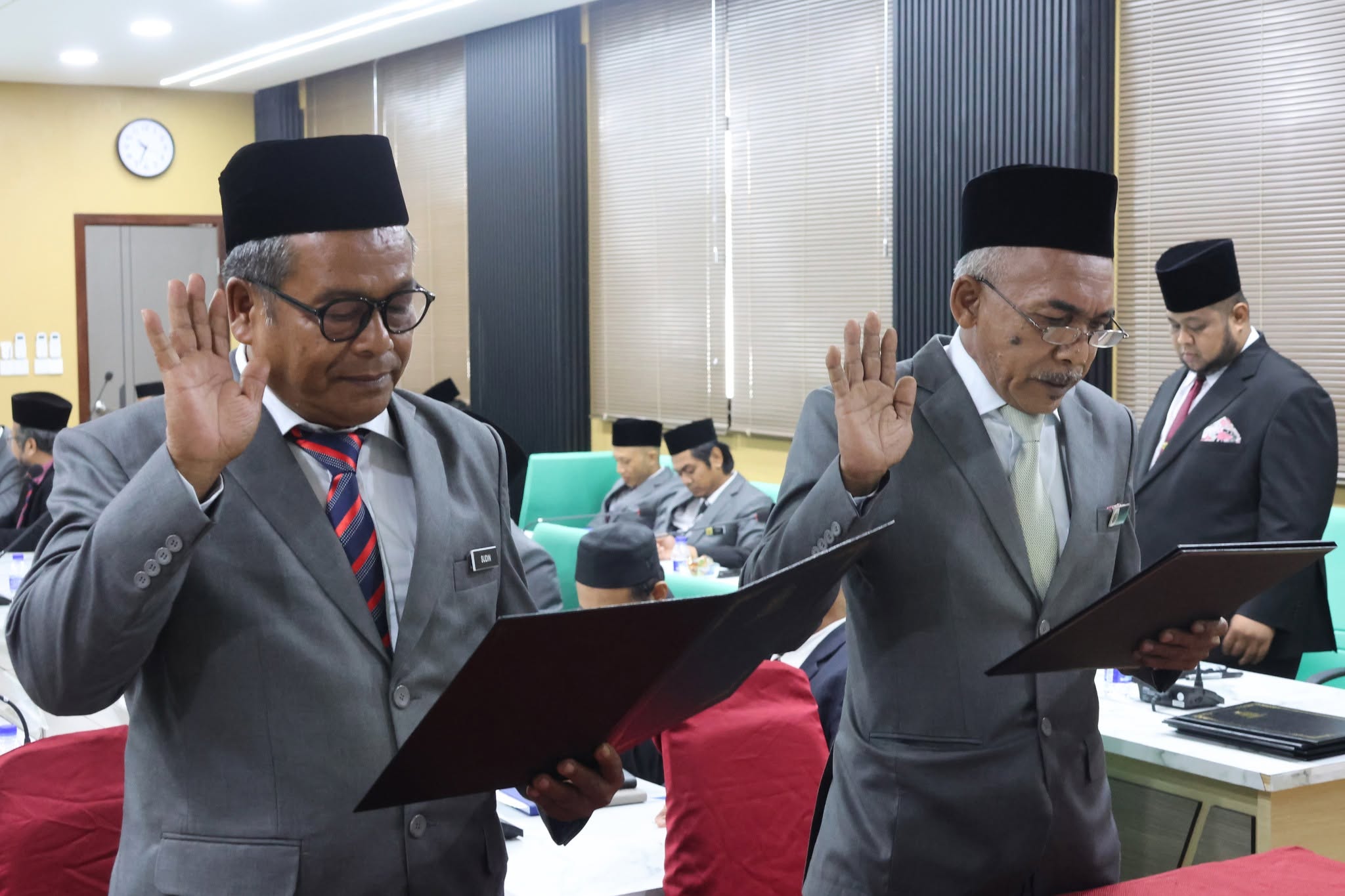 AHLI MAJLIS 39