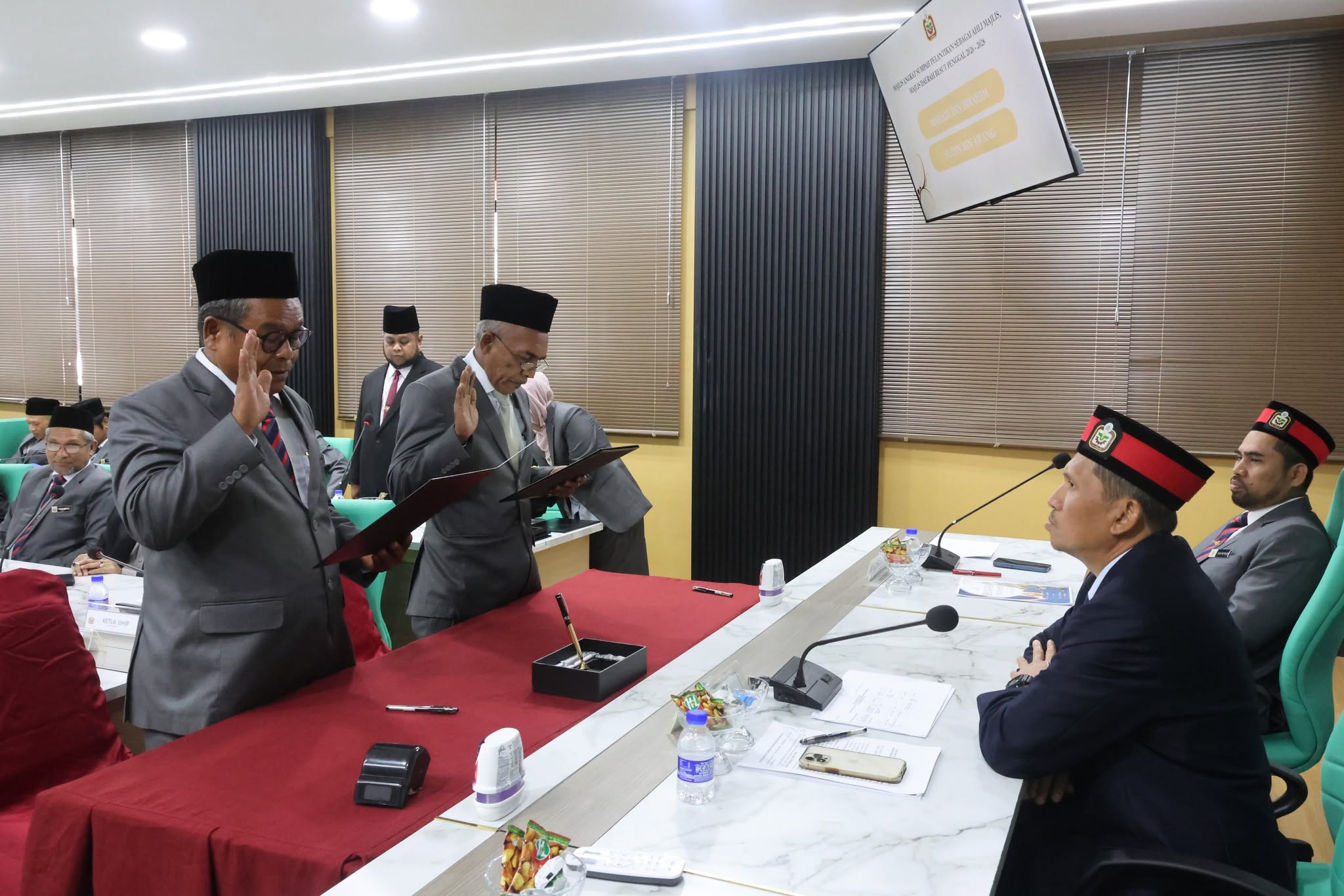 AHLI MAJLIS 40