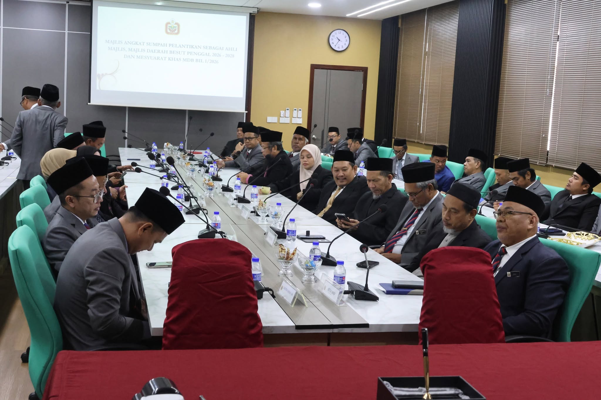 AHLI MAJLIS 43